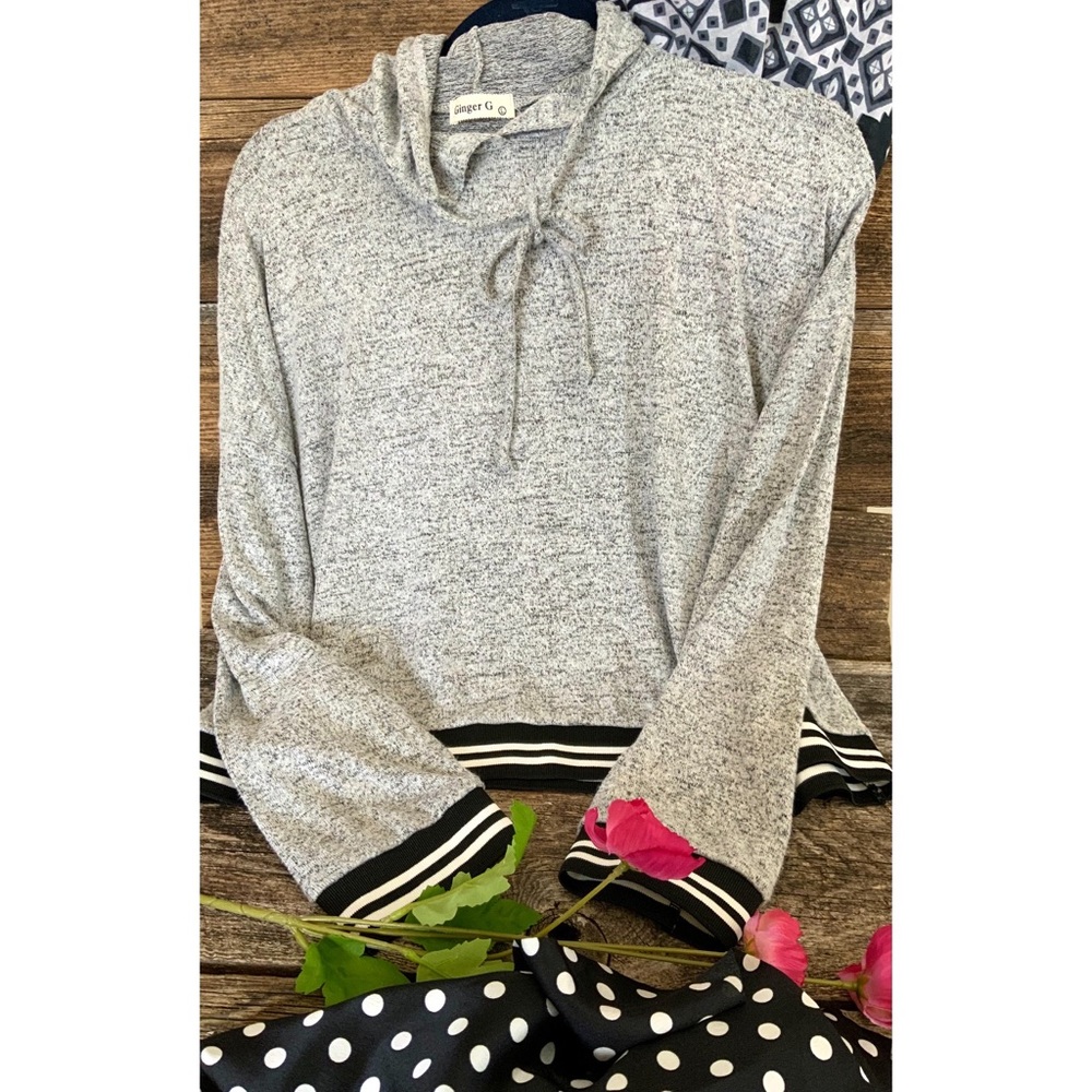Ginger G Cropped Extra Soft Hoodie Size L Grey As New